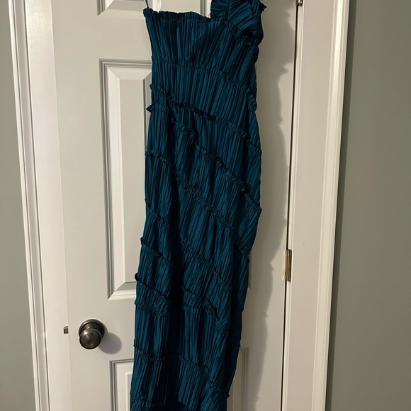 Cult Gaia LIVIA GOWN - Seamoss - Medium - Picture 4 of 6